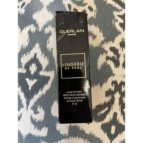 Guerlain Lingerie De Peau Natural Perfection Foundation SPF 20 ~ 05N Fonce Deep - Picture 1 of 5